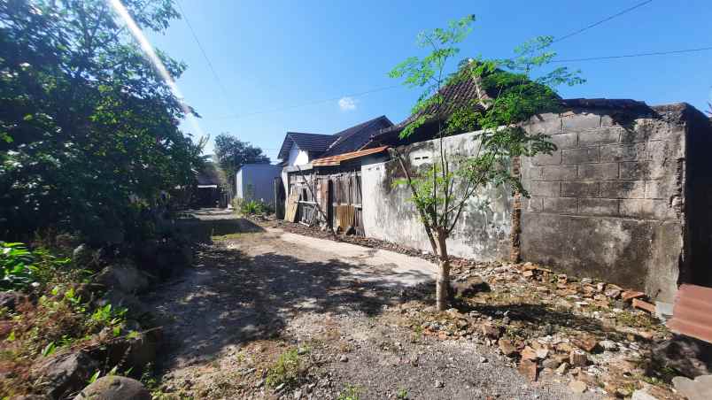 dijual tanah 114