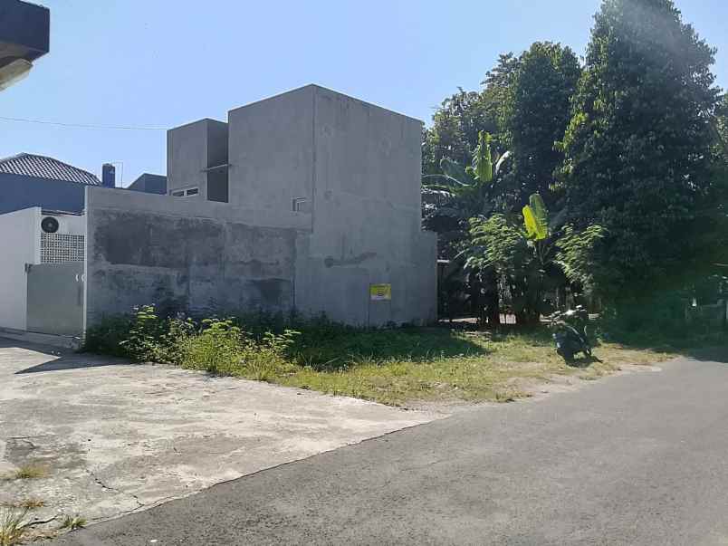 dijual tanah bandara adisucipto