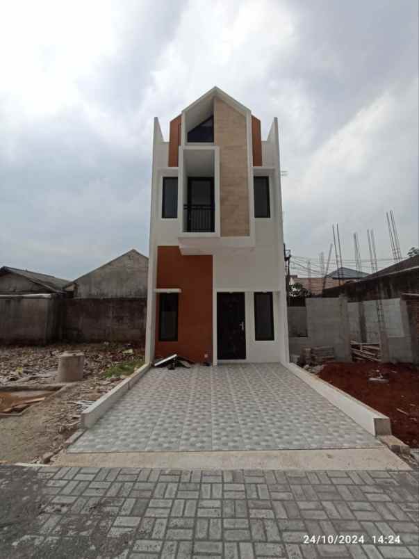 dijual tanah cilangkap cipayung