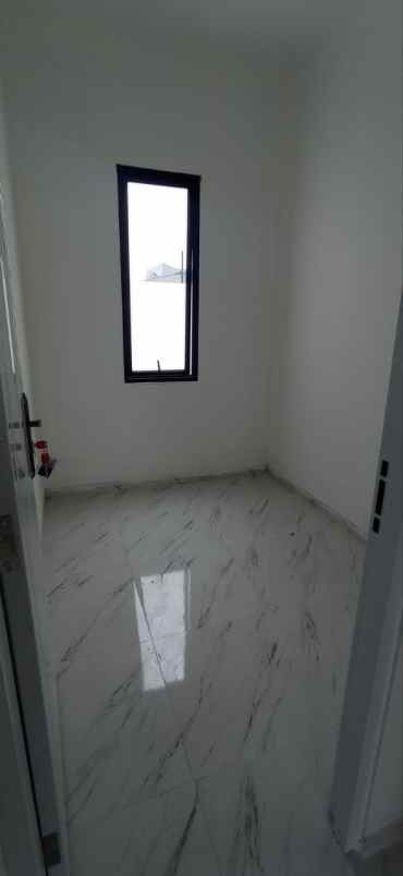 dijual tanah cilangkap cipayung