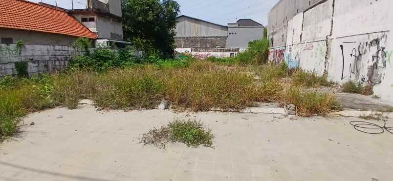 dijual tanah jalan veteran gresik