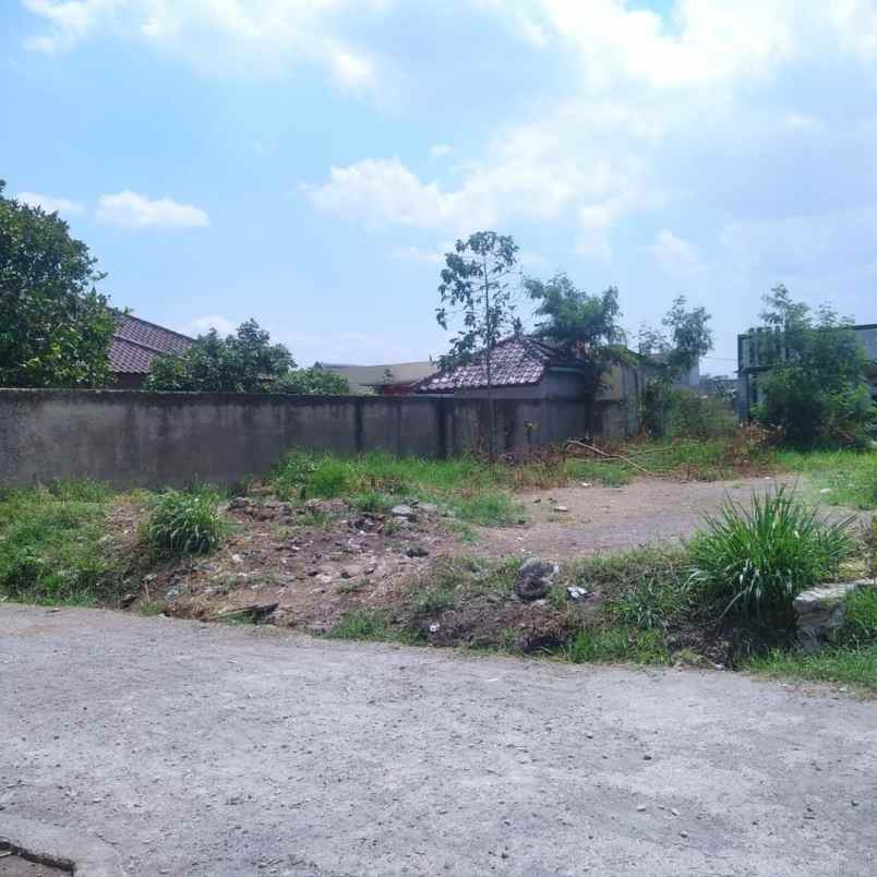 dijual tanah jl gkpn cipacing kec