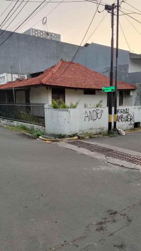 dijual tanah jl pahlawan revolusi