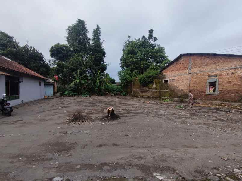 dijual tanah jl palagan km 12