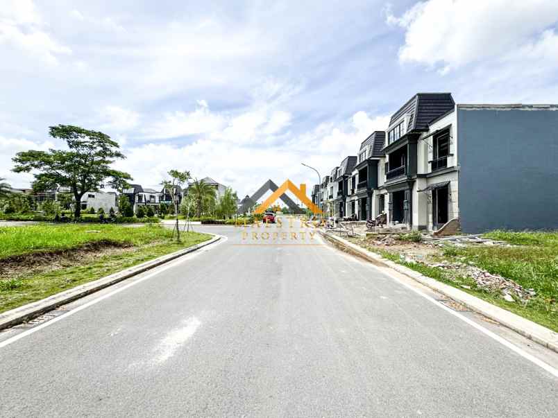 dijual tanah komplek citraland gama