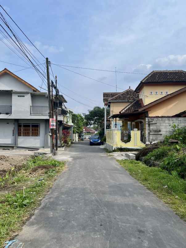 dijual tanah sardonoharjo sleman