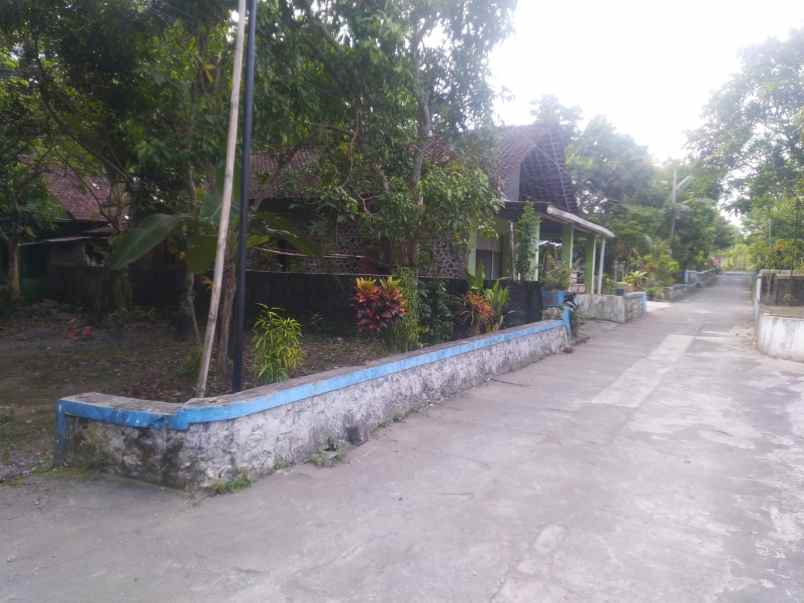 dijual tanah sumberejo kec tempel kab