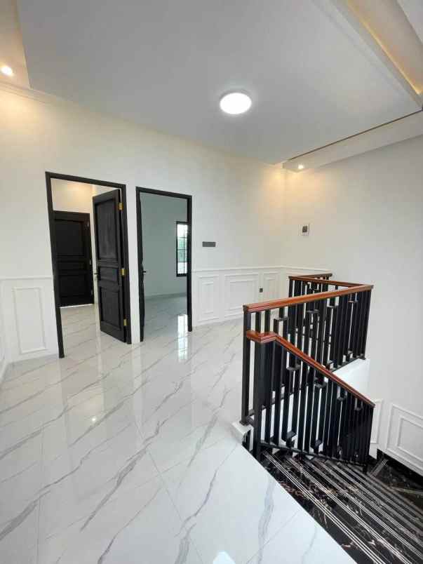 dijual townhouse area bintaro classic modern