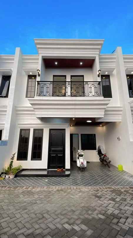 dijual townhouse area bintaro classic modern