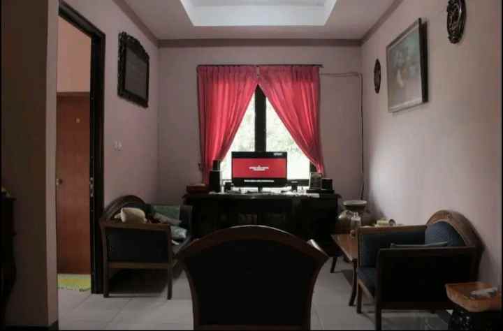 dijual villa girimekar cijambe