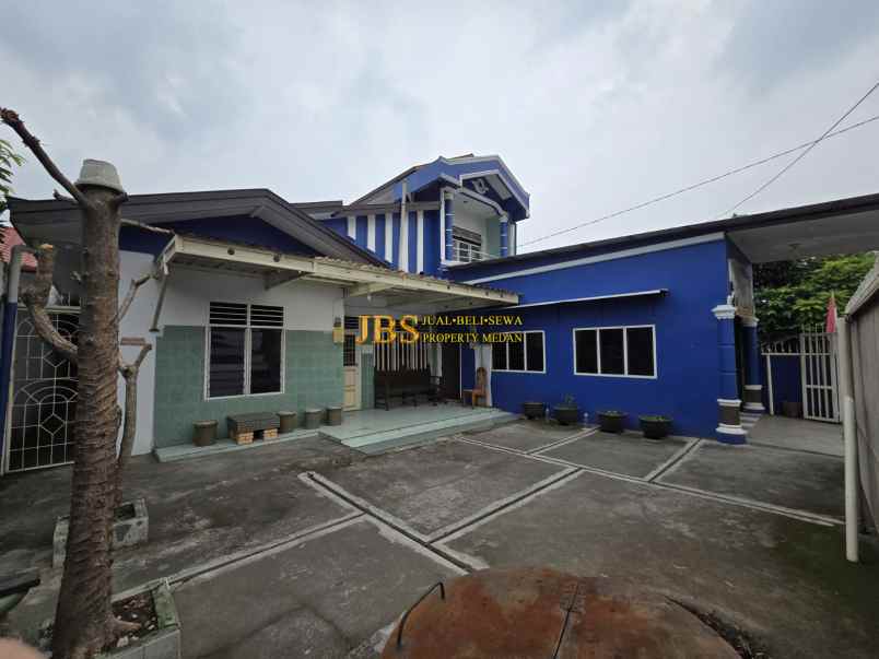 dijual villa jalan sidodame daerah krakatau