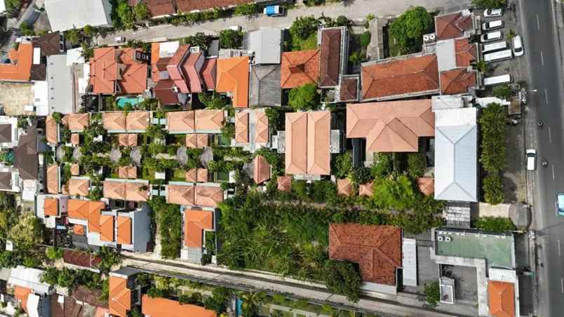 dijual villa luas dan mewah di sidakarya kota denpasar