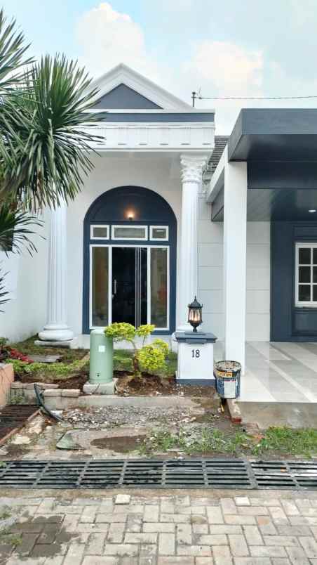 dijuwal rumah perum villa esperanza