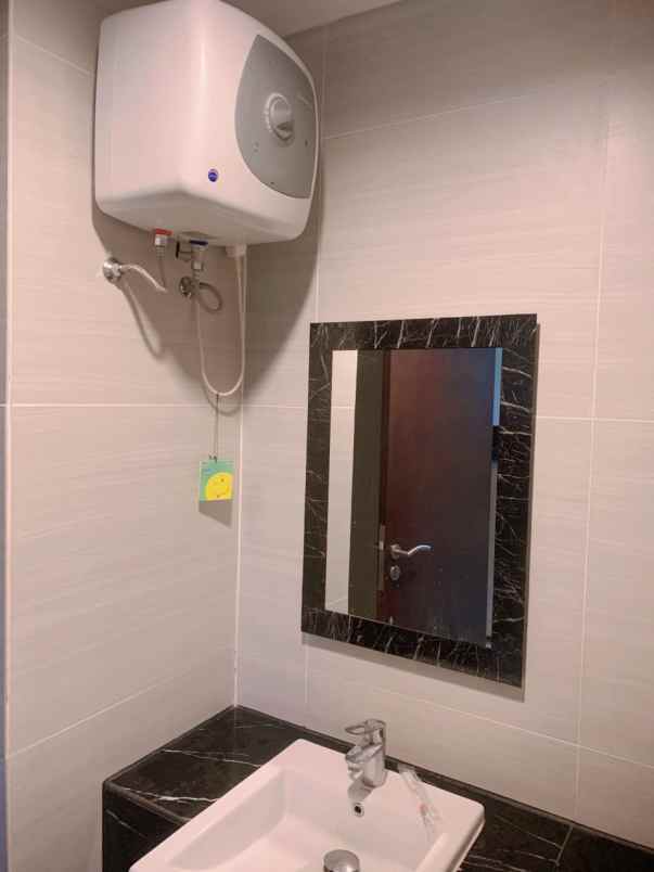 disewakan apartemen jl lkr luar barat no 8 rt