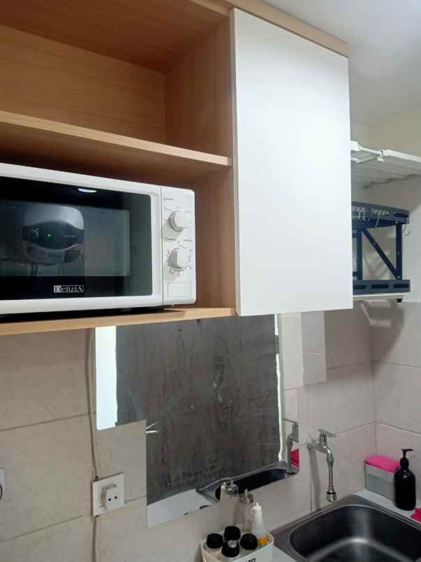 disewakan apartemen osaka riverview pik2