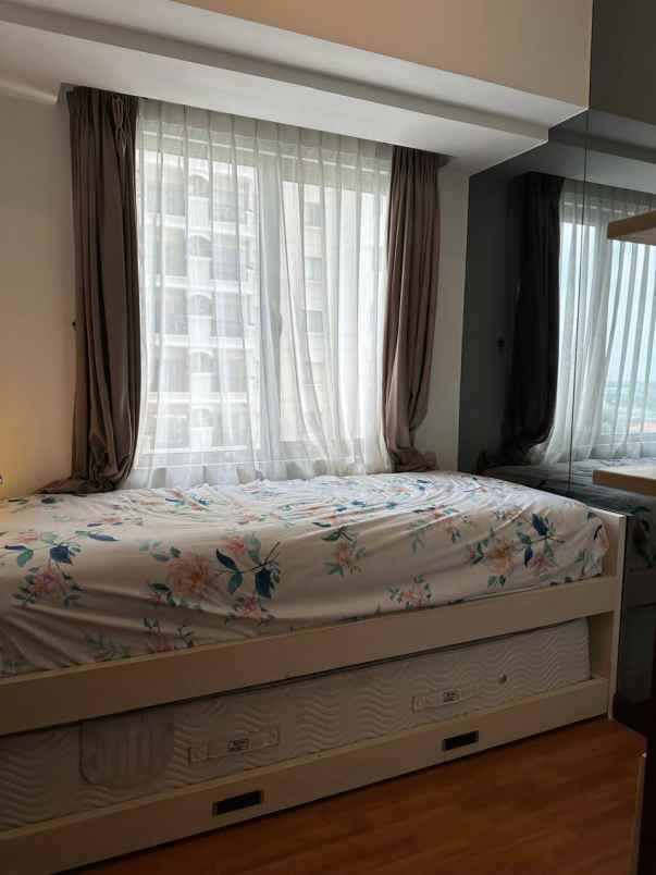 disewakan apartemen pakuwon indah lontar