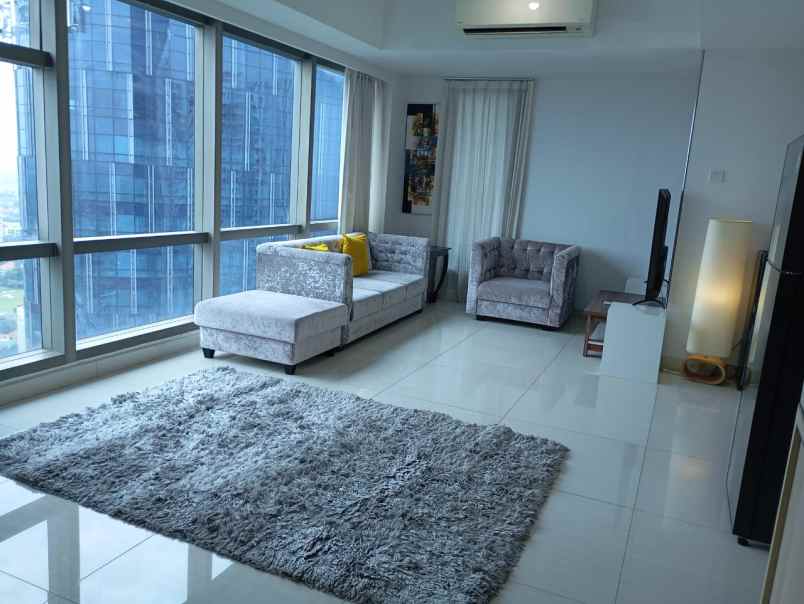 disewakan apartemen pakuwon mall la riz mansion