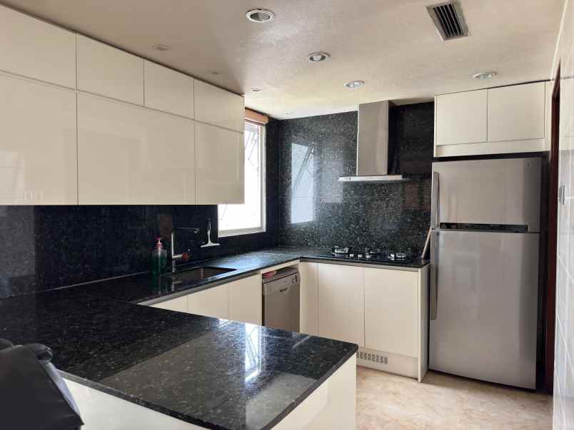 disewakan apartemen royal springhill tower