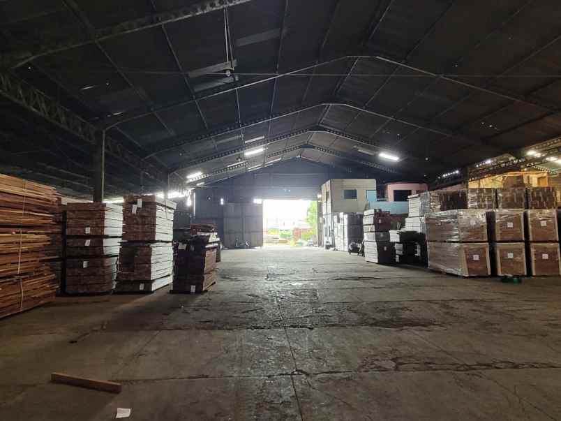 disewakan gudang di jalan raya surabaya barat