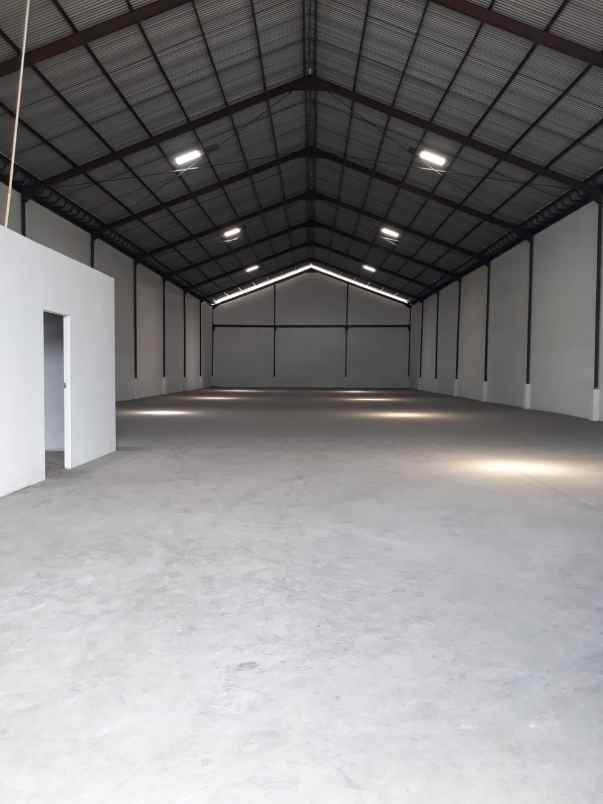 disewakan gudang mutiara tambak langon surabaya