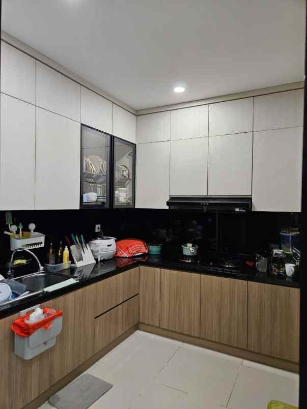 disewakan rumah cluster mozart gading serpong