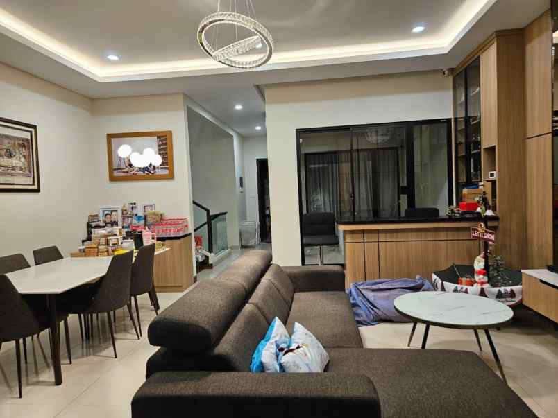disewakan rumah cluster mozart gading serpong