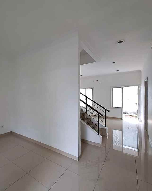 disewakan rumah gading serpong pondok