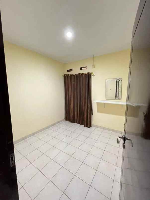 disewakan rumah graha raya bintaro