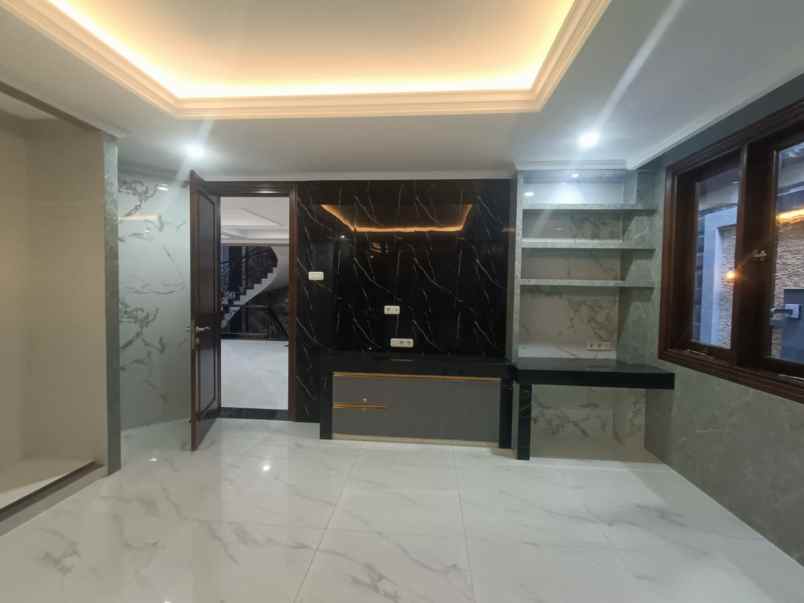 disewakan rumah pondok indah