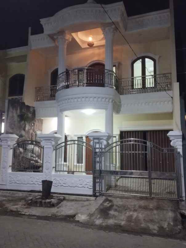 disewakan rumah puri dewata taman royal