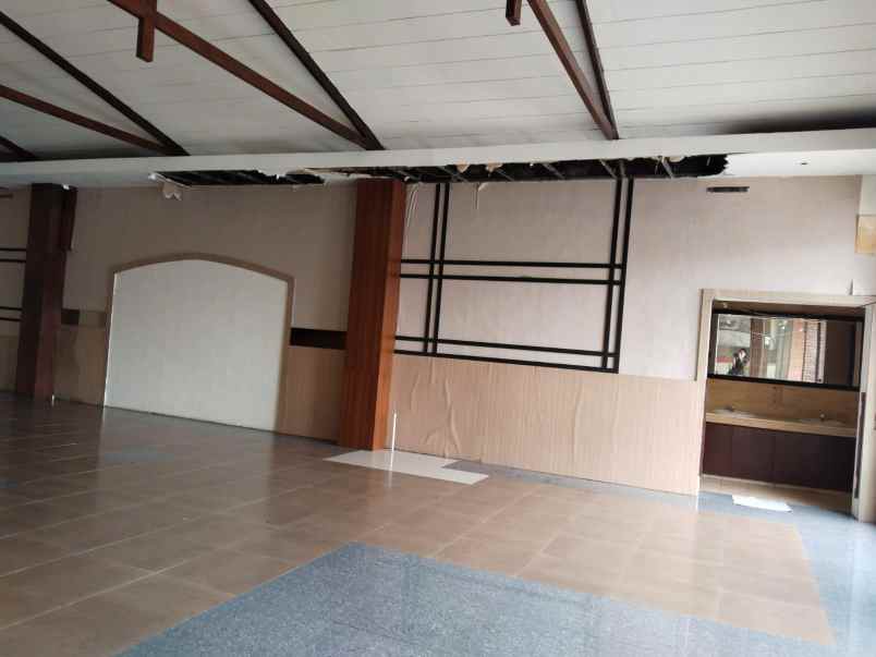 disewakan tempat usaha di surabaya