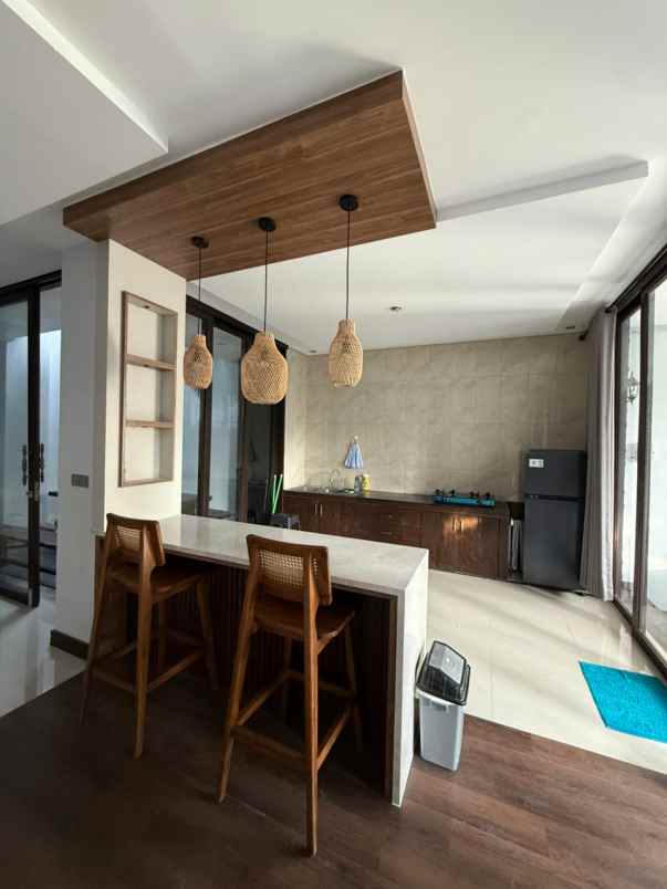 for rent semi villa house in canggu bali