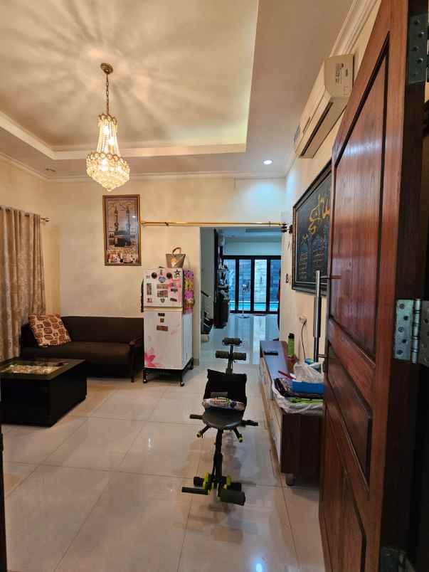 for sale lokasi citragran cibubur posisi hook