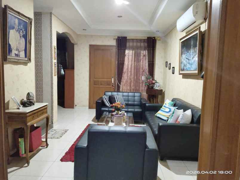 for sale lokasi kota wisata cibubur rumah gandeng