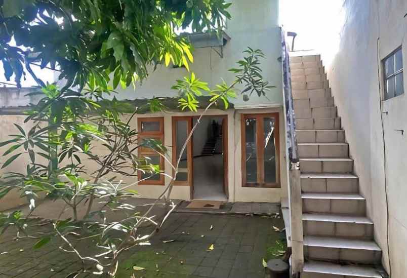 harga turun dijuwal rumah 2 lt tengah kota