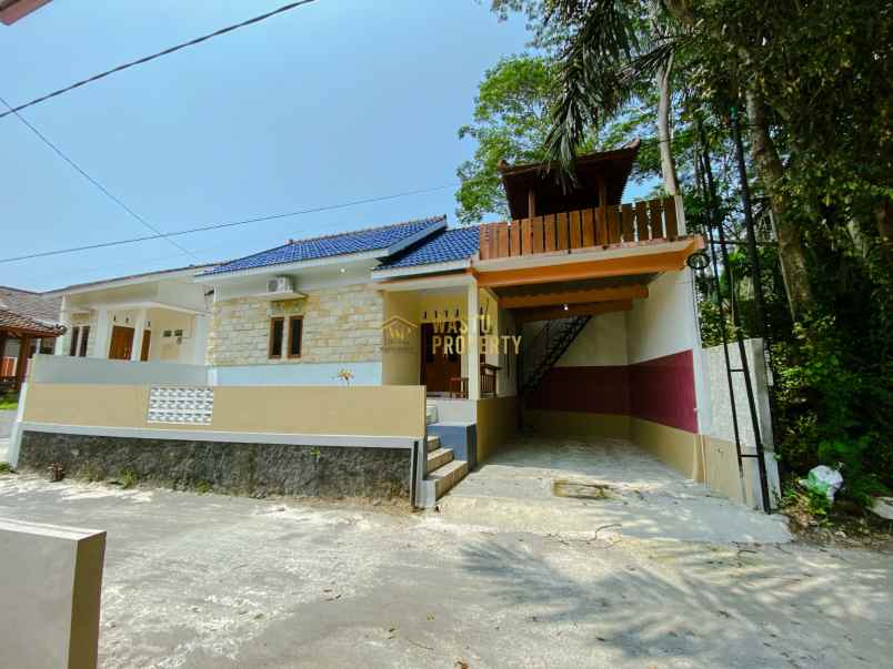 home stay produktif lokasi selomartani dijual cepat