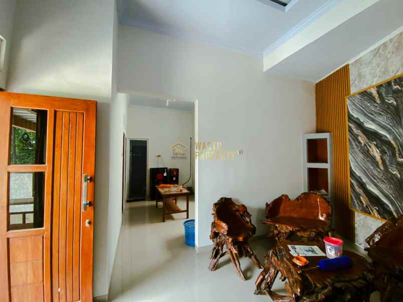 home stay produktif lokasi selomartani dijual cepat