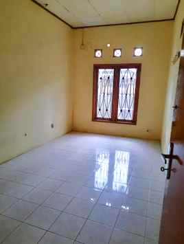 jl perintis 1 lantai reni tampubolon