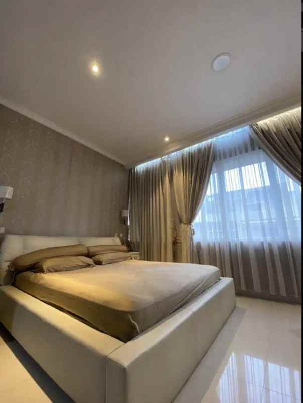 jual rumah furnished casa jardin daan mogot