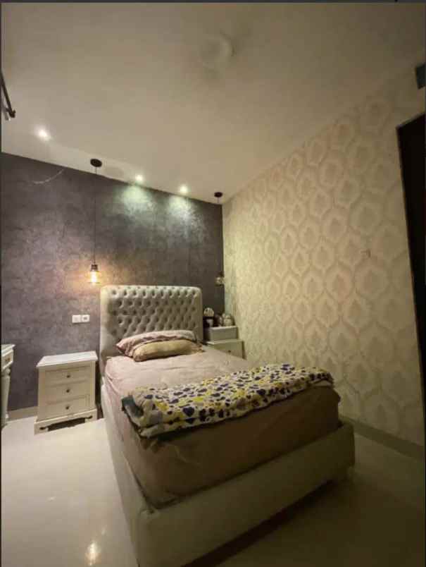 jual rumah furnished casa jardin daan mogot