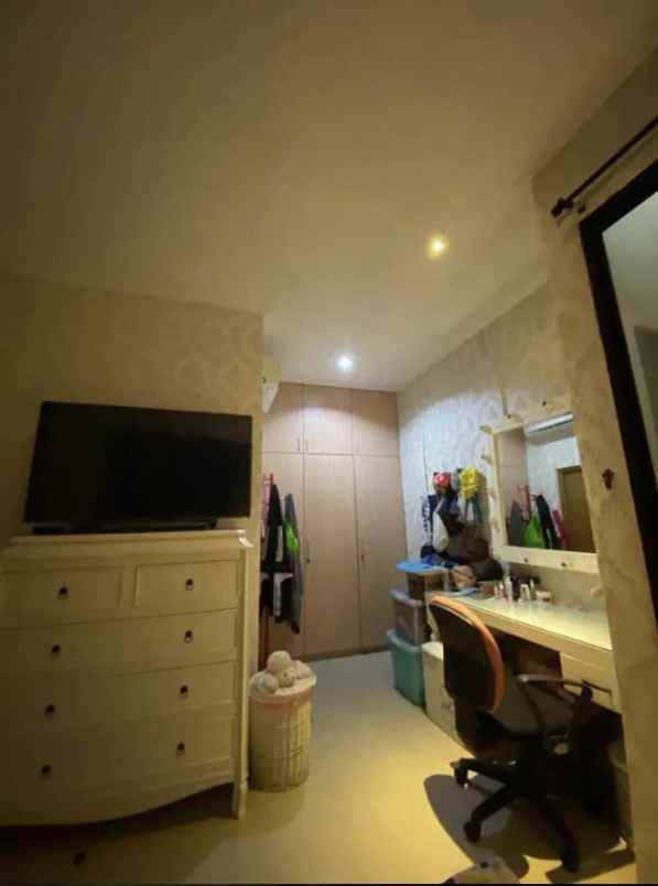 jual rumah furnished casa jardin daan mogot