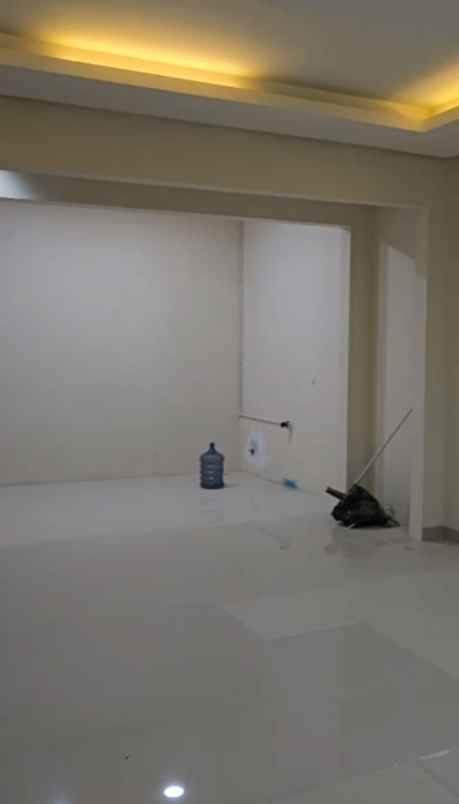 jual rumah golf lake cengkareng jak bar