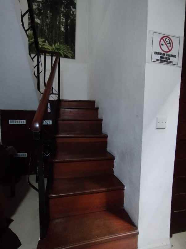 jual rumah kost 16 kamar di kuningan