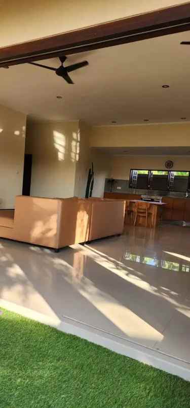 jual rumah semi villa bagus shm daerah cemagi mengwi