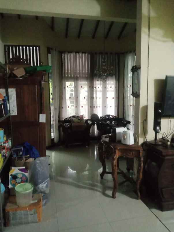 jual rumah siap huni lokasi strategis