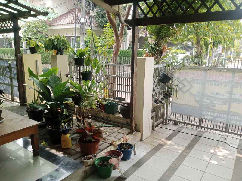 jual rumah siap huni lokasi strategis