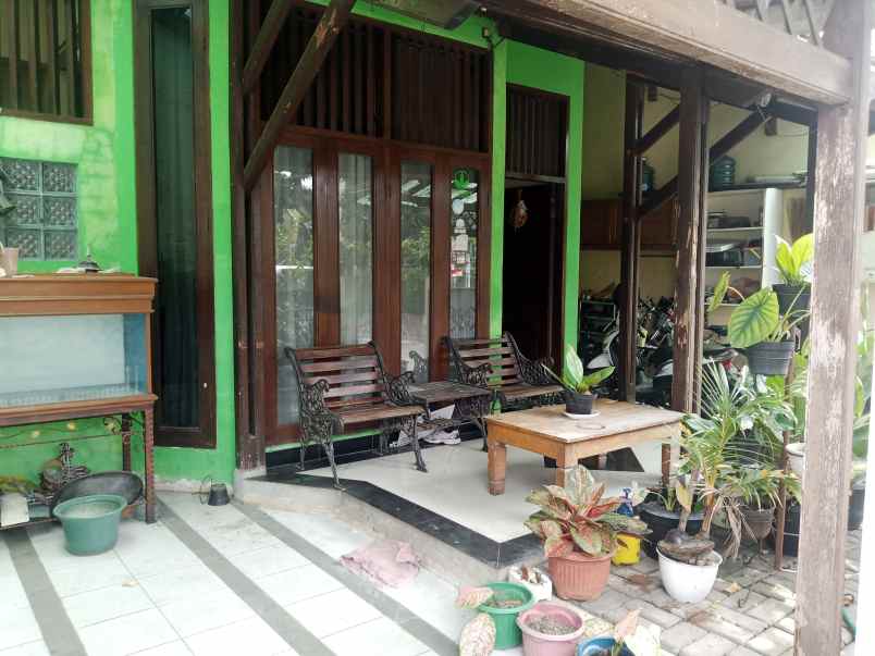 jual rumah siap huni lokasi strategis