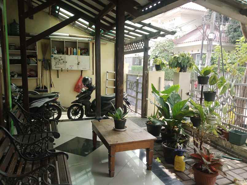 jual rumah siap huni lokasi strategis