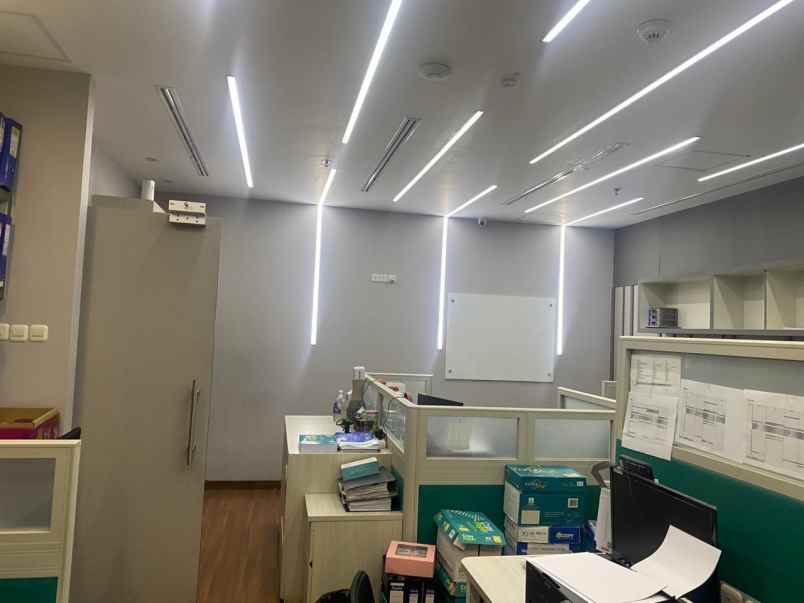 jual sewa office space district 8 tower treasury