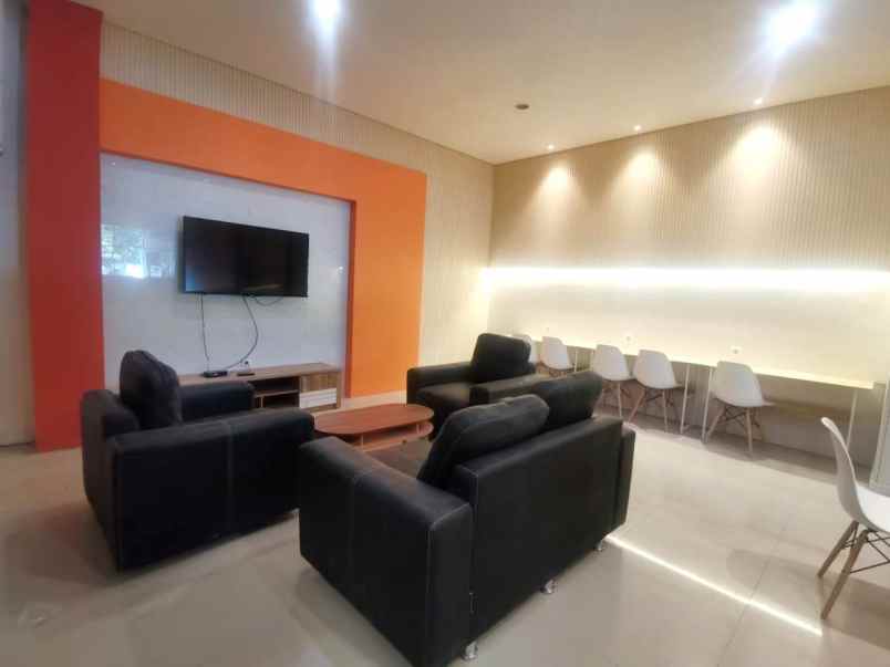 kost harian bulanan autum living simokerto